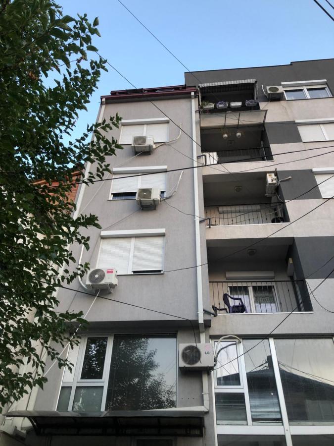 Rentster Apartman Kumanovo Kültér fotó